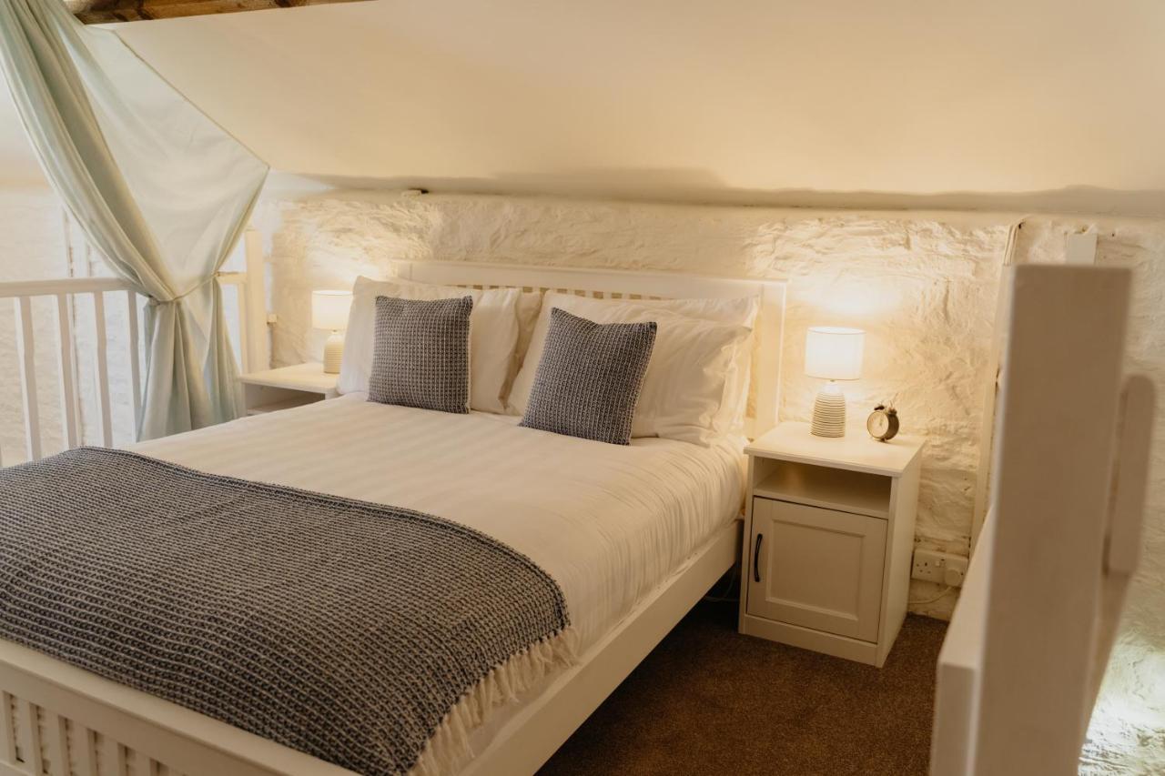 Little England Retreats - Cottage, Yurt And Shepherd Huts Othery Eksteriør billede