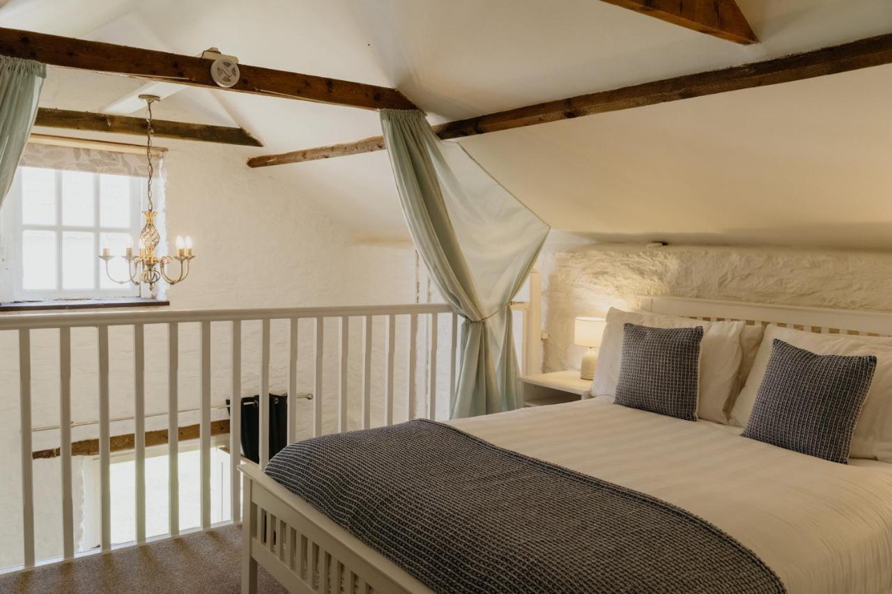 Little England Retreats - Cottage, Yurt And Shepherd Huts Othery Eksteriør billede