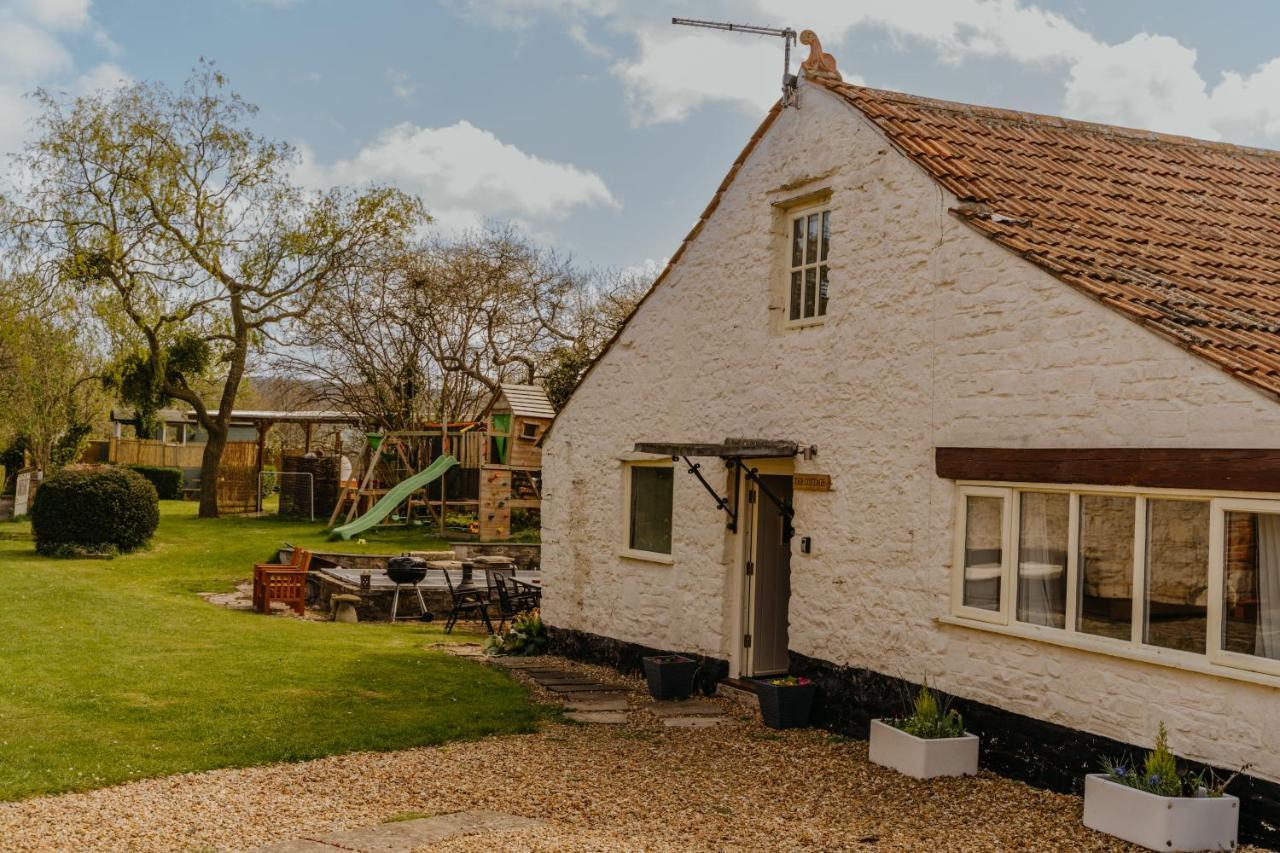 Little England Retreats - Cottage, Yurt And Shepherd Huts Othery Eksteriør billede