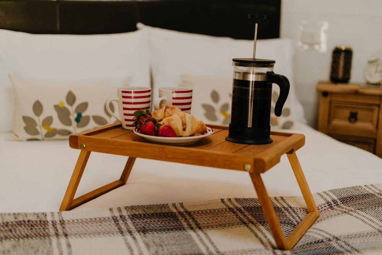 Little England Retreats - Cottage, Yurt And Shepherd Huts Othery Eksteriør billede
