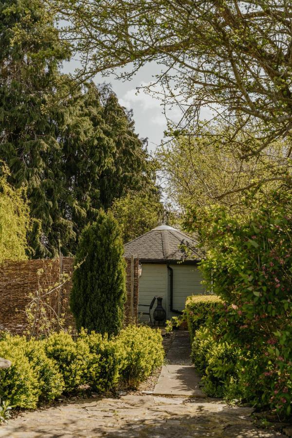 Little England Retreats - Cottage, Yurt And Shepherd Huts Othery Eksteriør billede
