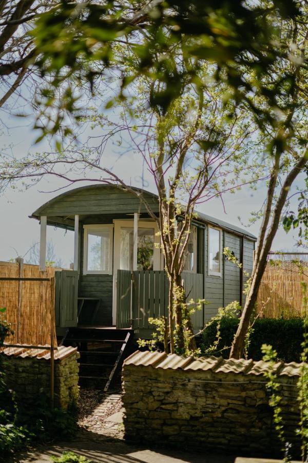 Little England Retreats - Cottage, Yurt And Shepherd Huts Othery Eksteriør billede