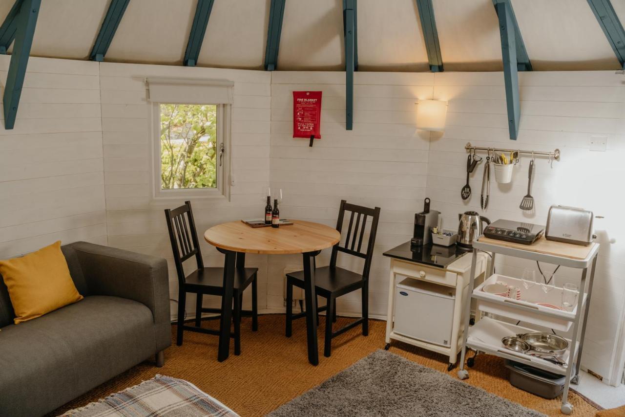 Little England Retreats - Cottage, Yurt And Shepherd Huts Othery Eksteriør billede