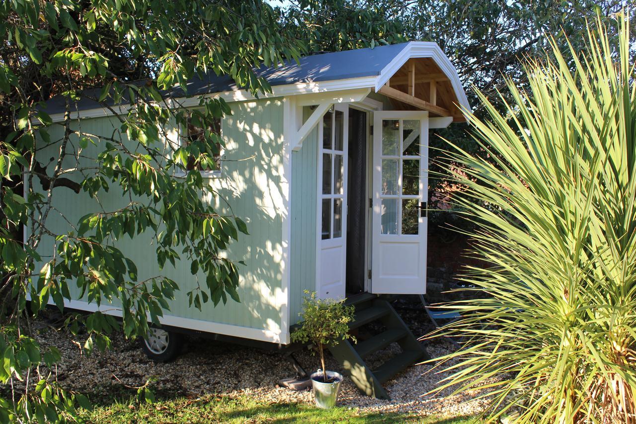 Little England Retreats - Cottage, Yurt And Shepherd Huts Othery Eksteriør billede